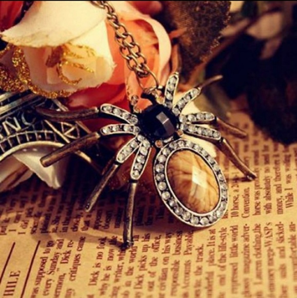 tarantula necklace